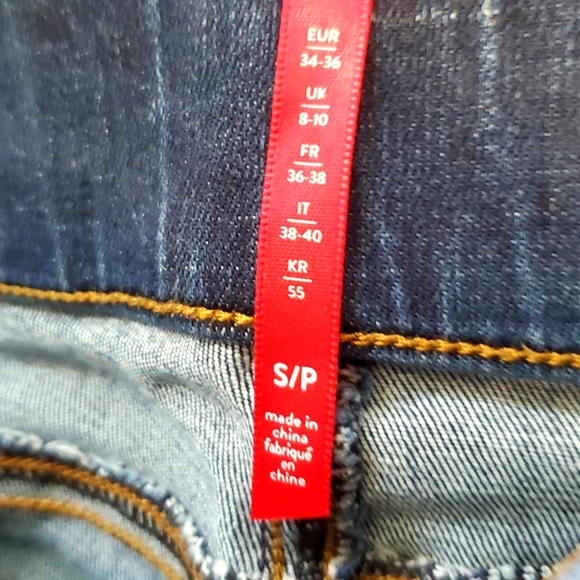 Spanx distressed medium wash skinny jeans - Picture 7 of 8